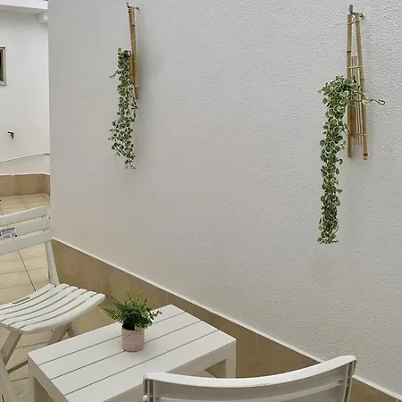 شقة Nona's تيرانا